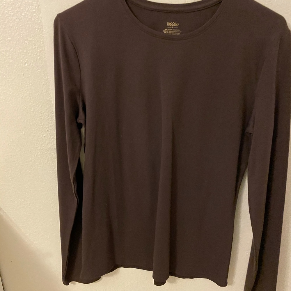 Long sleeve tee